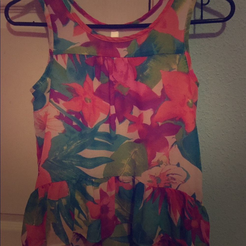 Girls sleeveless blouse